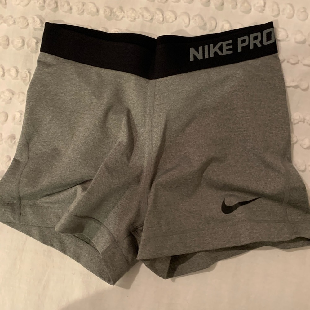 Nike pros